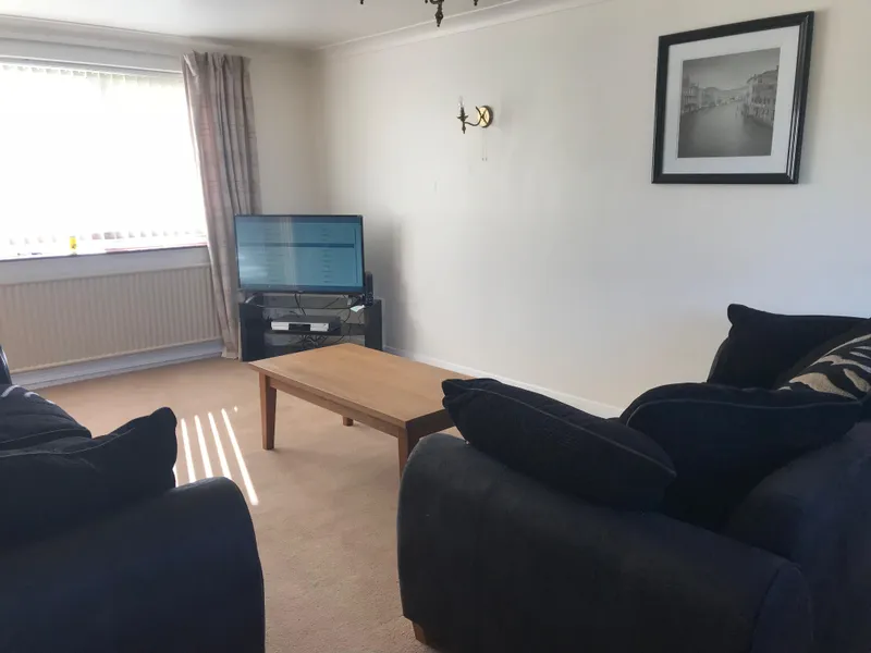 Lincoln Bishop // 4 Bed House // Sep 2026 - Image 3